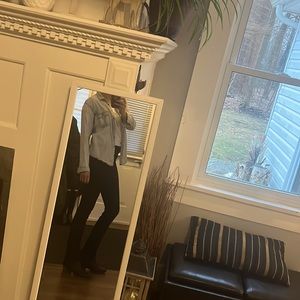 Garage chambray M button down